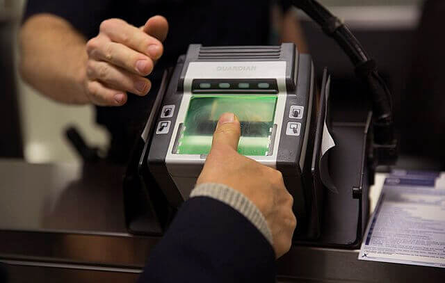 An image of a finger scanner.